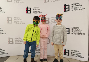 Pozowanie na "ściance".