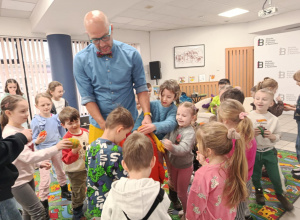 Ferie w bibliotece publicznej.