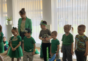 Przedstawienie o Ziemi-naszej planecie.